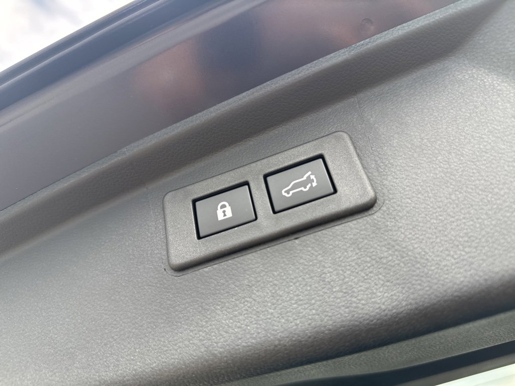 New 2025 Subaru Outback Touring XT image 33