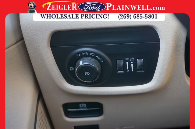 Used 2022 Jeep Grand Cherokee Limited image 33