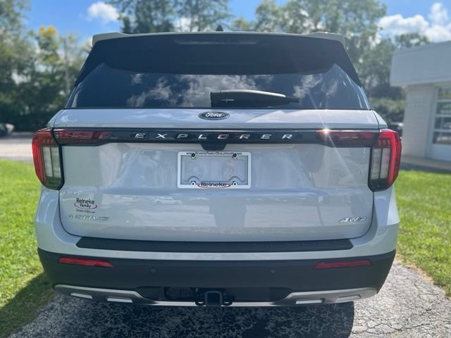 New 2026 Ford Explorer Active w/ Active Comfort Package AWD/4WD image 7