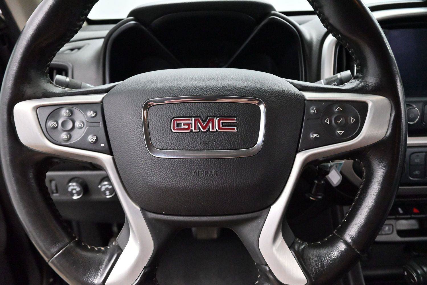 Used 2019 GMC Canyon SLT w/ Driver Alert Package AWD/4WD image 17