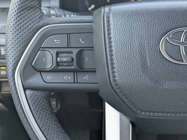 Used 2025 Toyota Tacoma Limited AWD/4WD image 21
