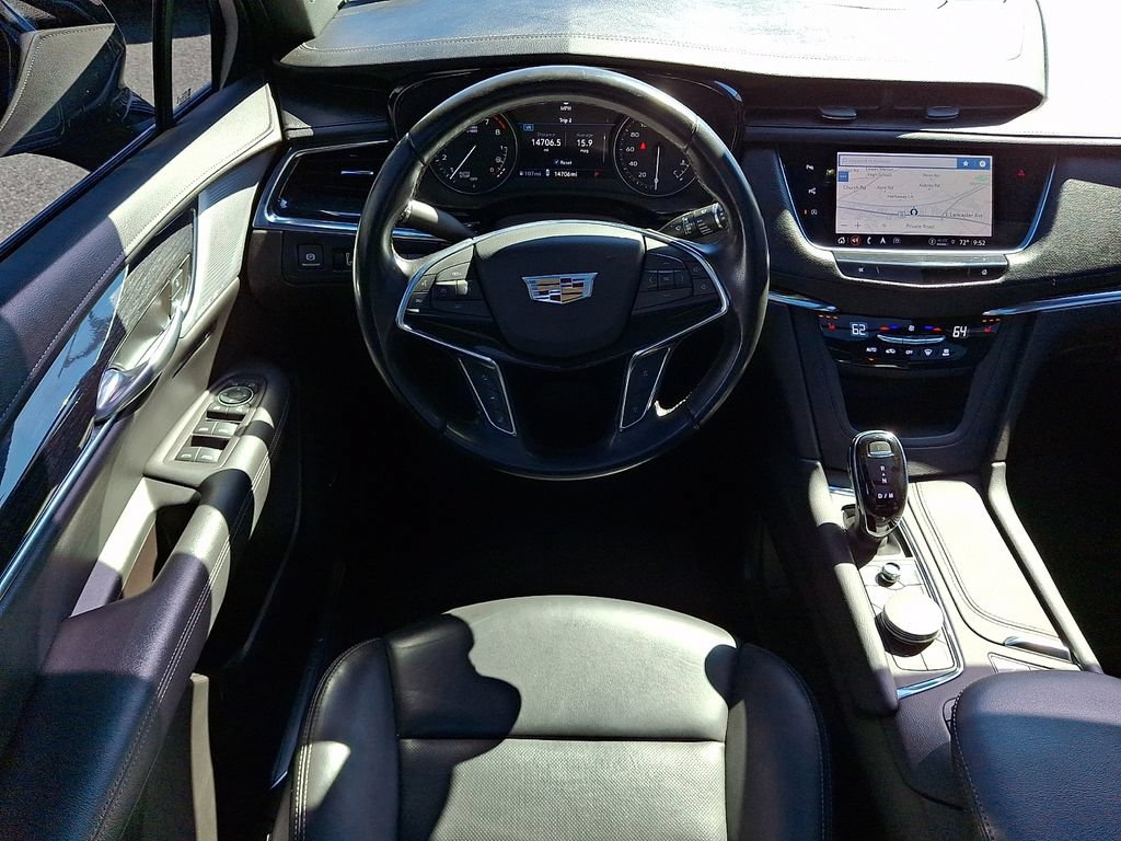 Used 2022 Cadillac XT5 Premium Luxury w/ Technology Package AWD/4WD image 12