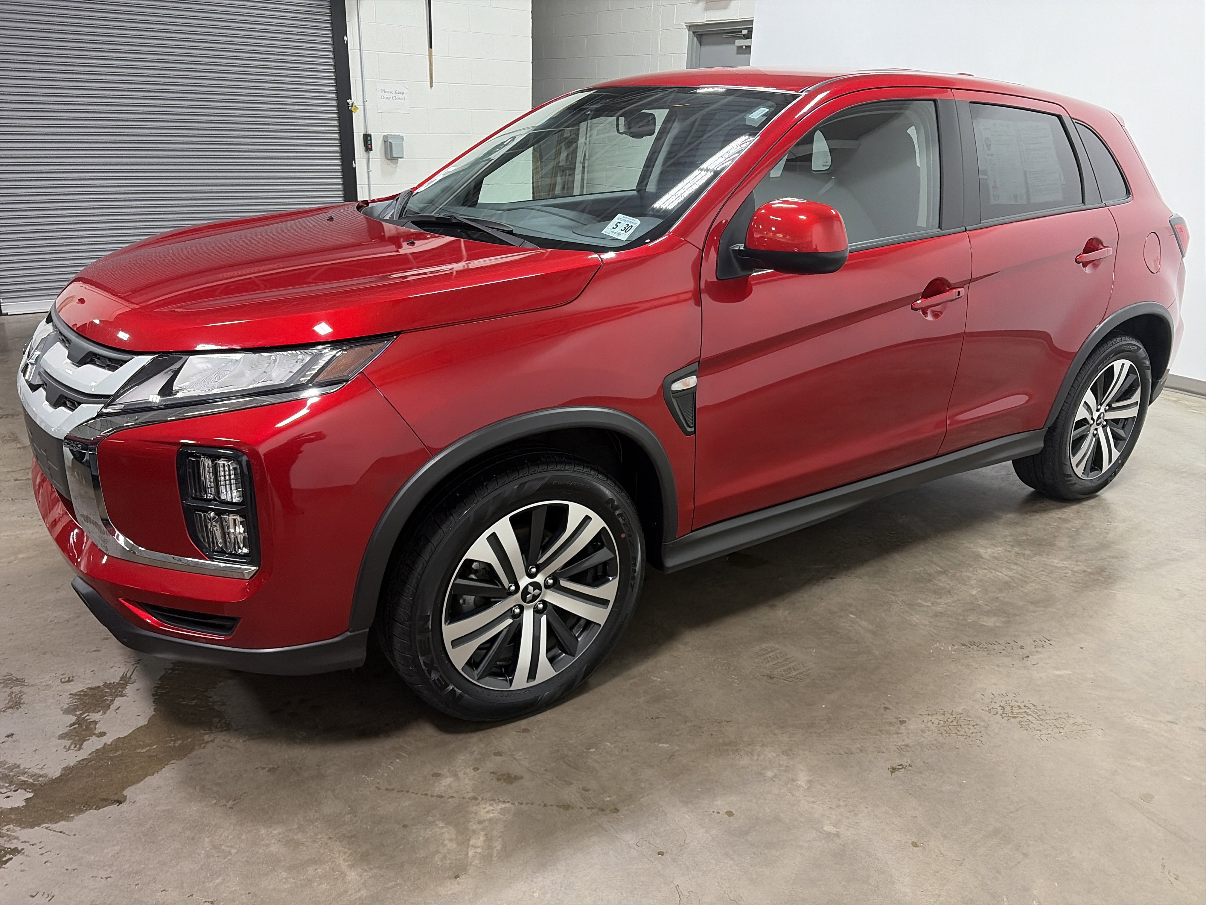 Used 2025 Mitsubishi Outlander Sport ES image 7