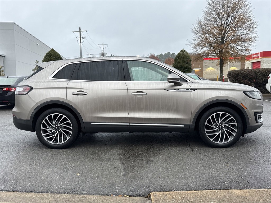 Used 2019 Lincoln Nautilus Reserve image 2