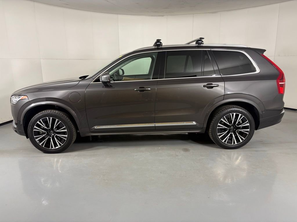 Used 2023 Volvo XC90 T8 Plus image 5