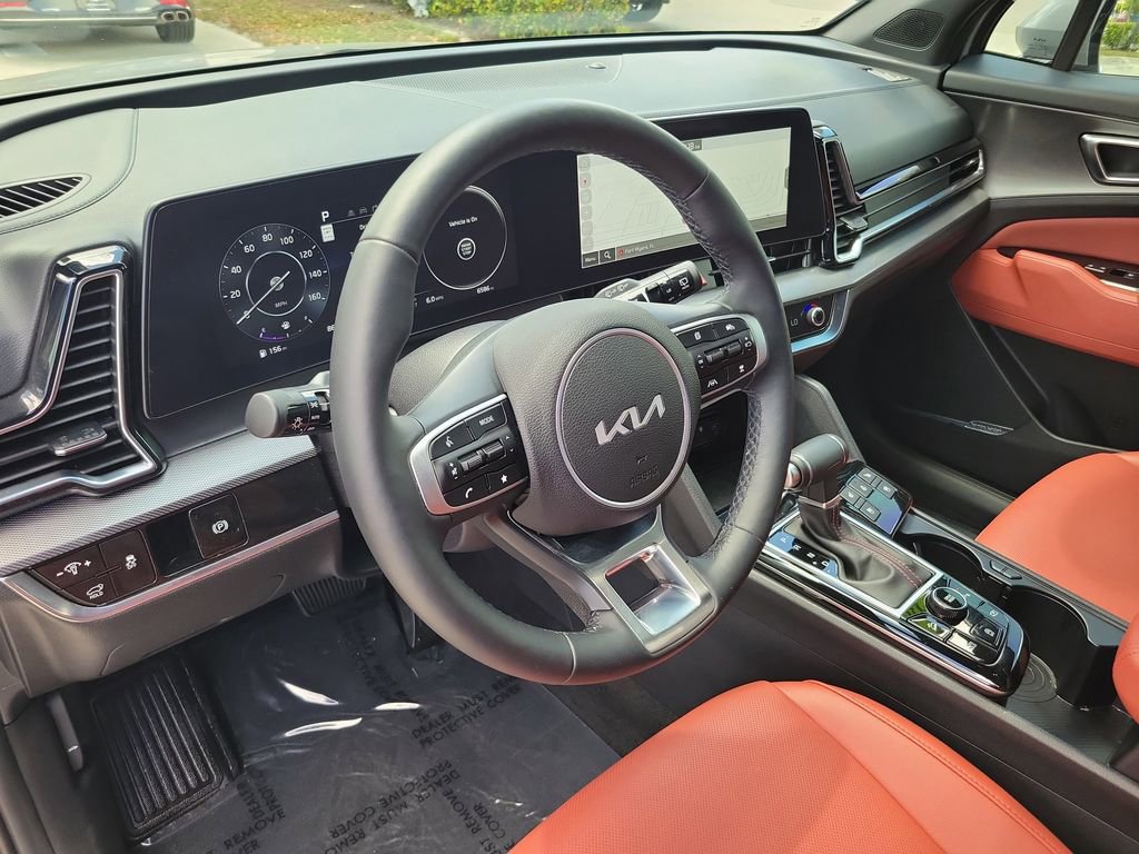 Used 2025 Kia Sportage SX image 22