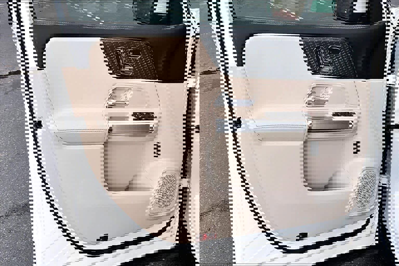 Certified 2025 Mercedes-Benz GLB 250 GLB 250 image 22