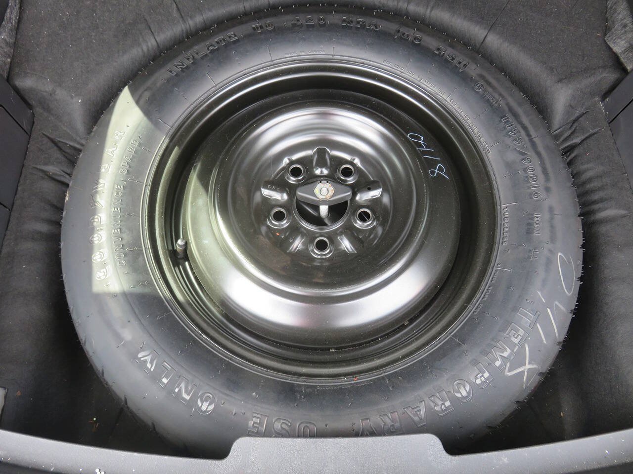 Used 2014 Jeep Patriot Latitude AWD/4WD image 35