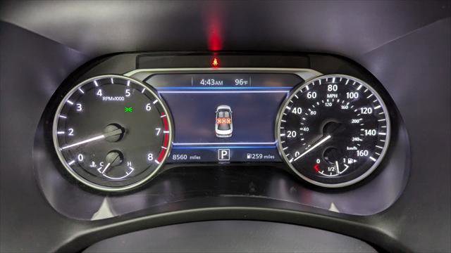 Used 2025 Nissan Sentra SV image 27