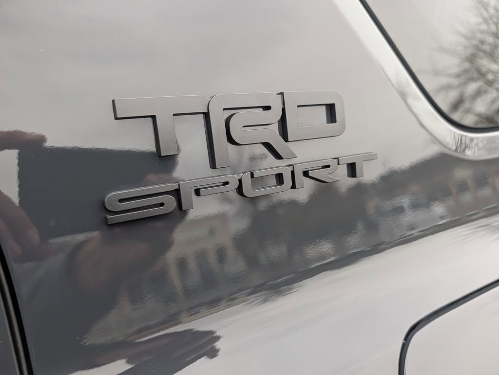 Used 2025 Toyota 4Runner SR5 image 10