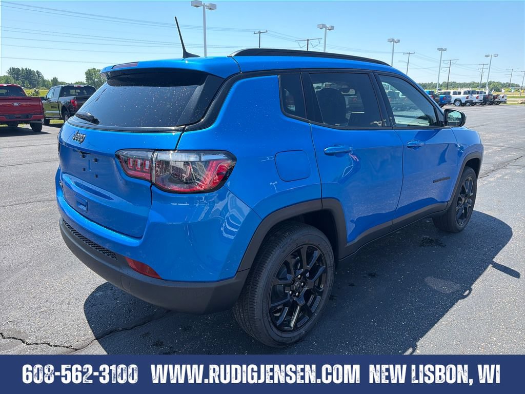 New 2026 Jeep Compass Latitude AWD/4WD image 5