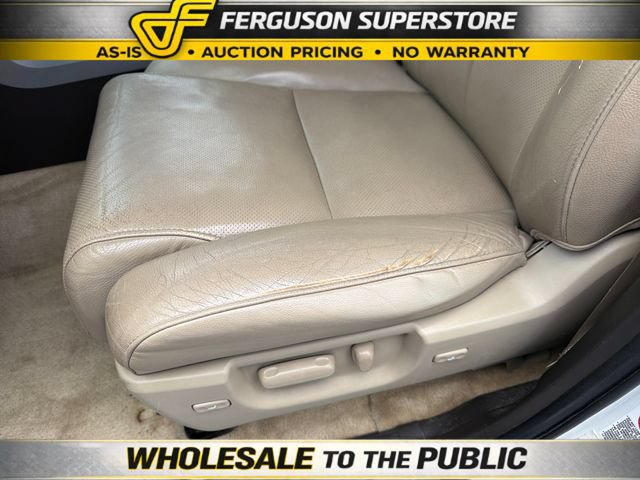 Used 2011 Toyota Sequoia Platinum AWD/4WD image 22