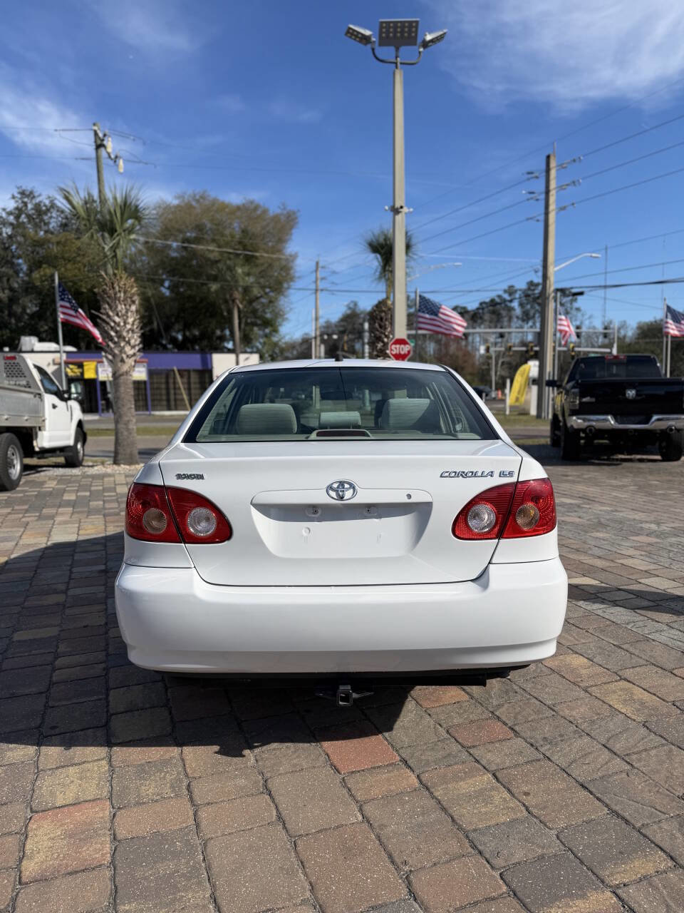 Used 2007 Toyota Corolla LE image 6