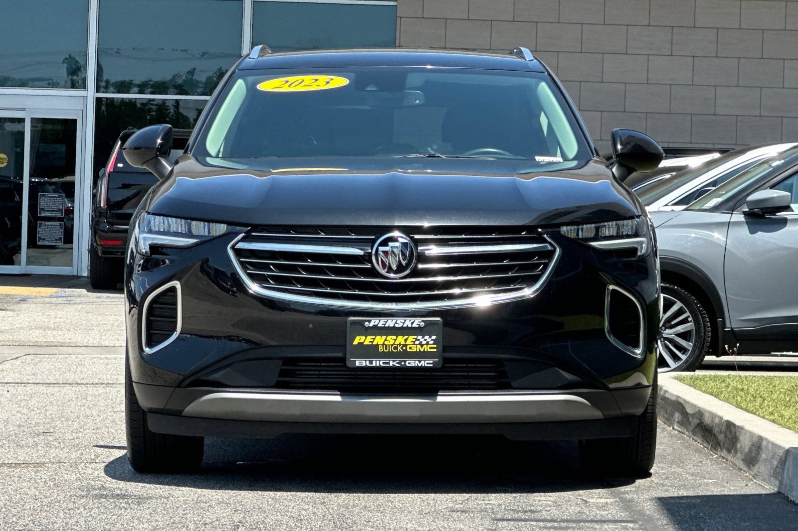 Certified 2023 Buick Envision Essence FWD image 9