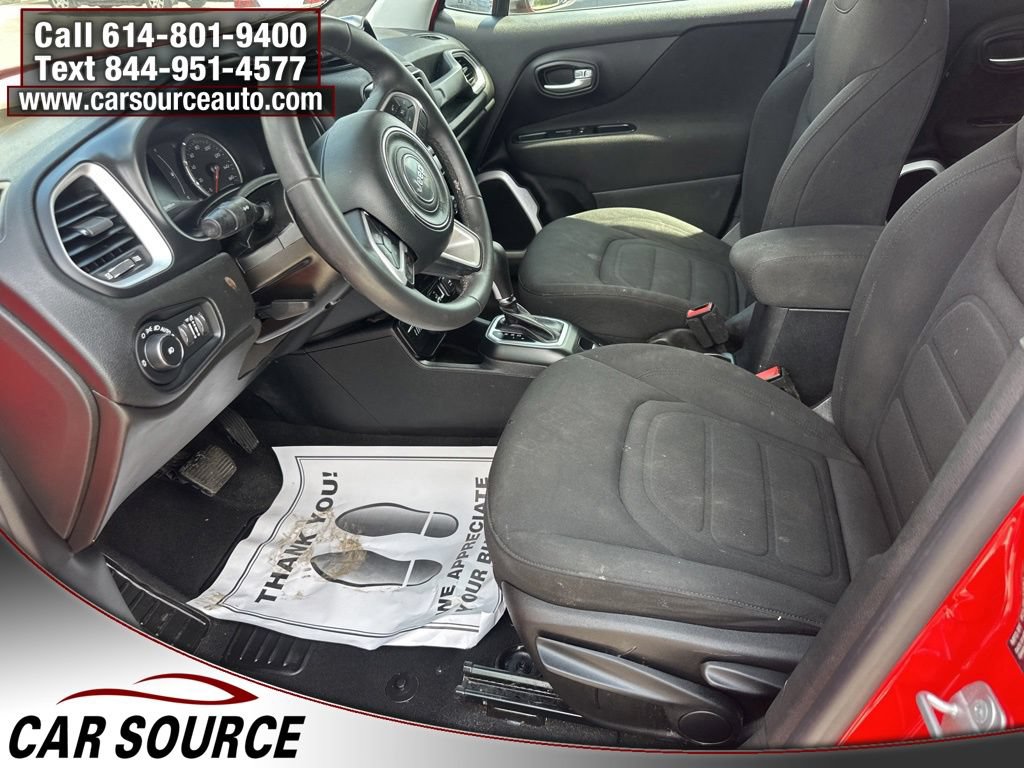 Used 2018 Jeep Renegade Latitude AWD/4WD image 7