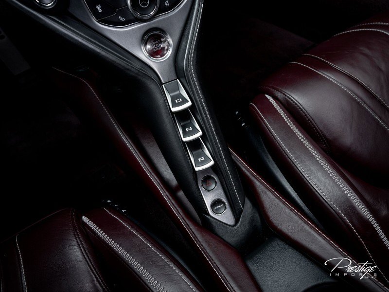 Used 2018 McLaren 720S Luxury RWD image 35