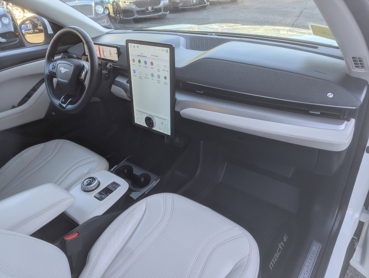 Used 2022 Ford Mustang Mach-E Premium w/ Ice White Appearance Package image 33