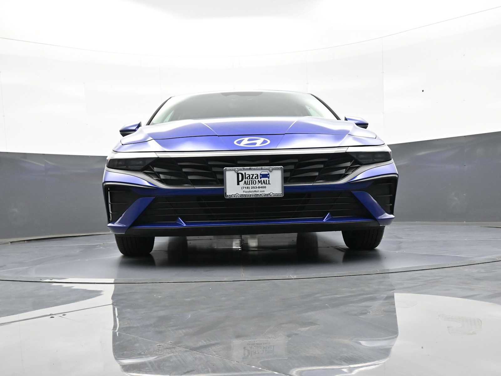 Certified 2025 Hyundai Elantra SE FWD image 25