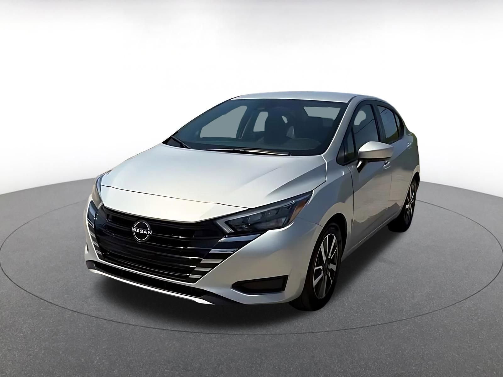 Used 2025 Nissan Versa SV FWD image 7