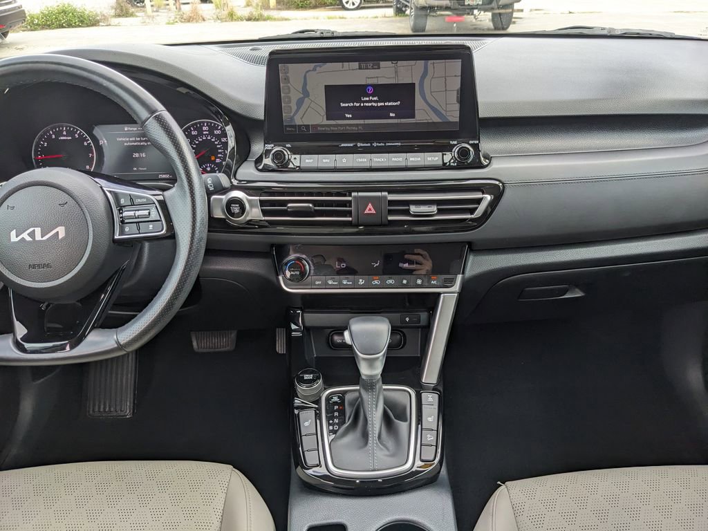 Certified 2023 Kia Seltos SX AWD/4WD image 17