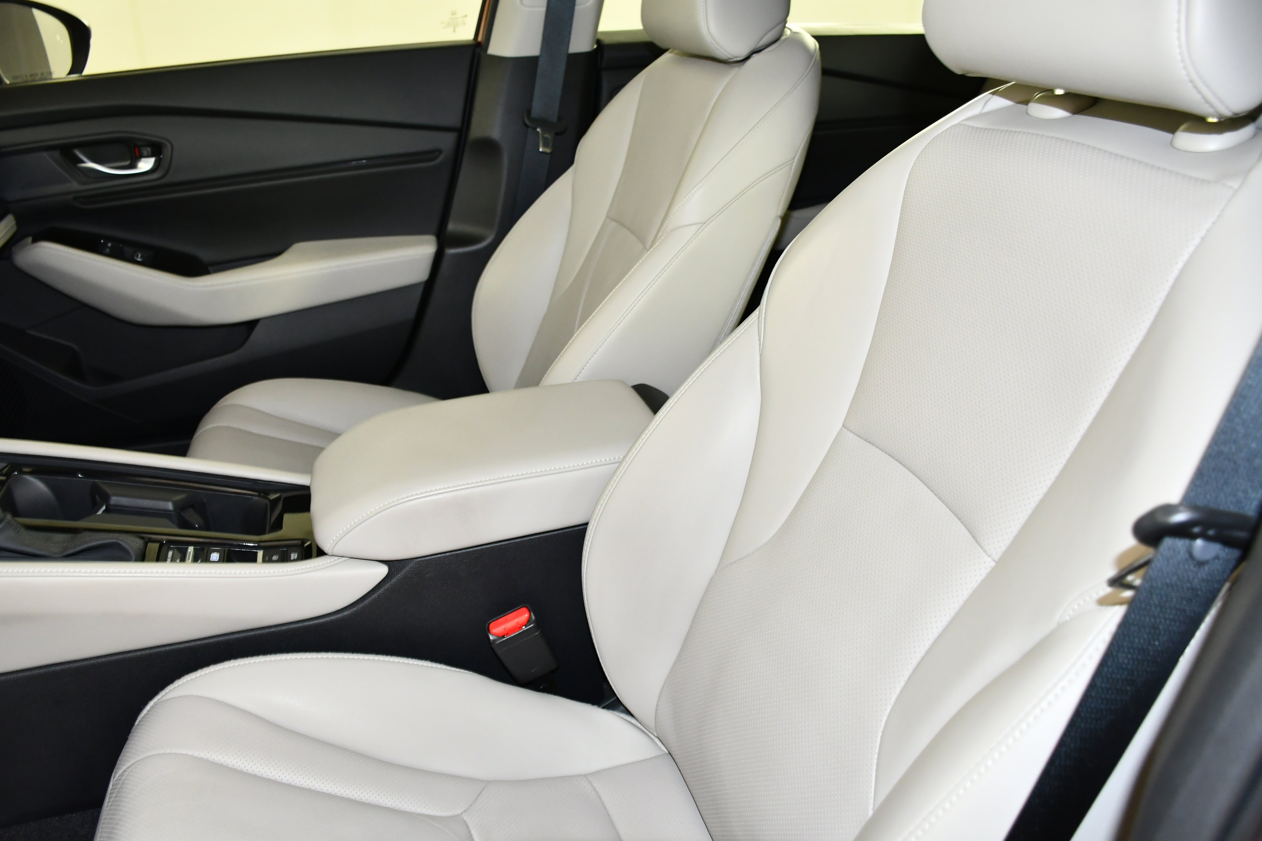 Certified 2024 Honda Accord Touring image 37