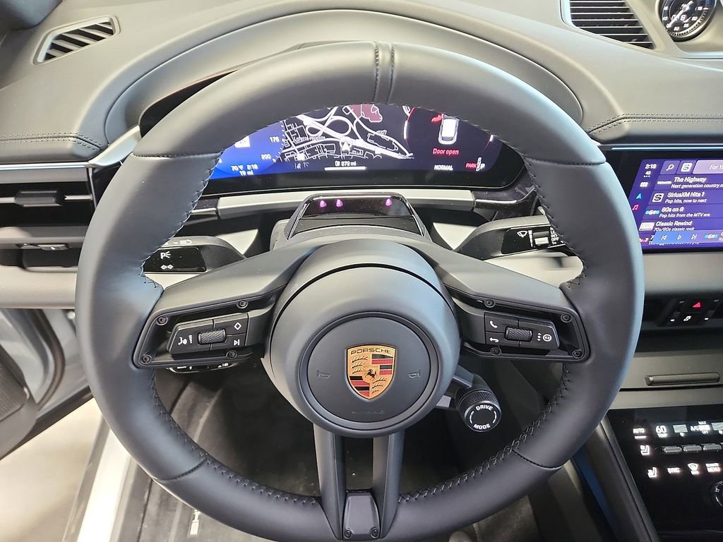 New 2026 Porsche Macan 4 Electric AWD/4WD image 18