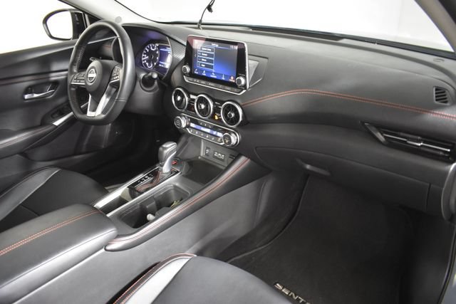 Certified 2025 Nissan Sentra SR w/ SR Premium Package FWD image 36