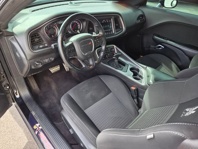 Used 2018 Dodge Challenger R/T Scat Pack RWD image 11