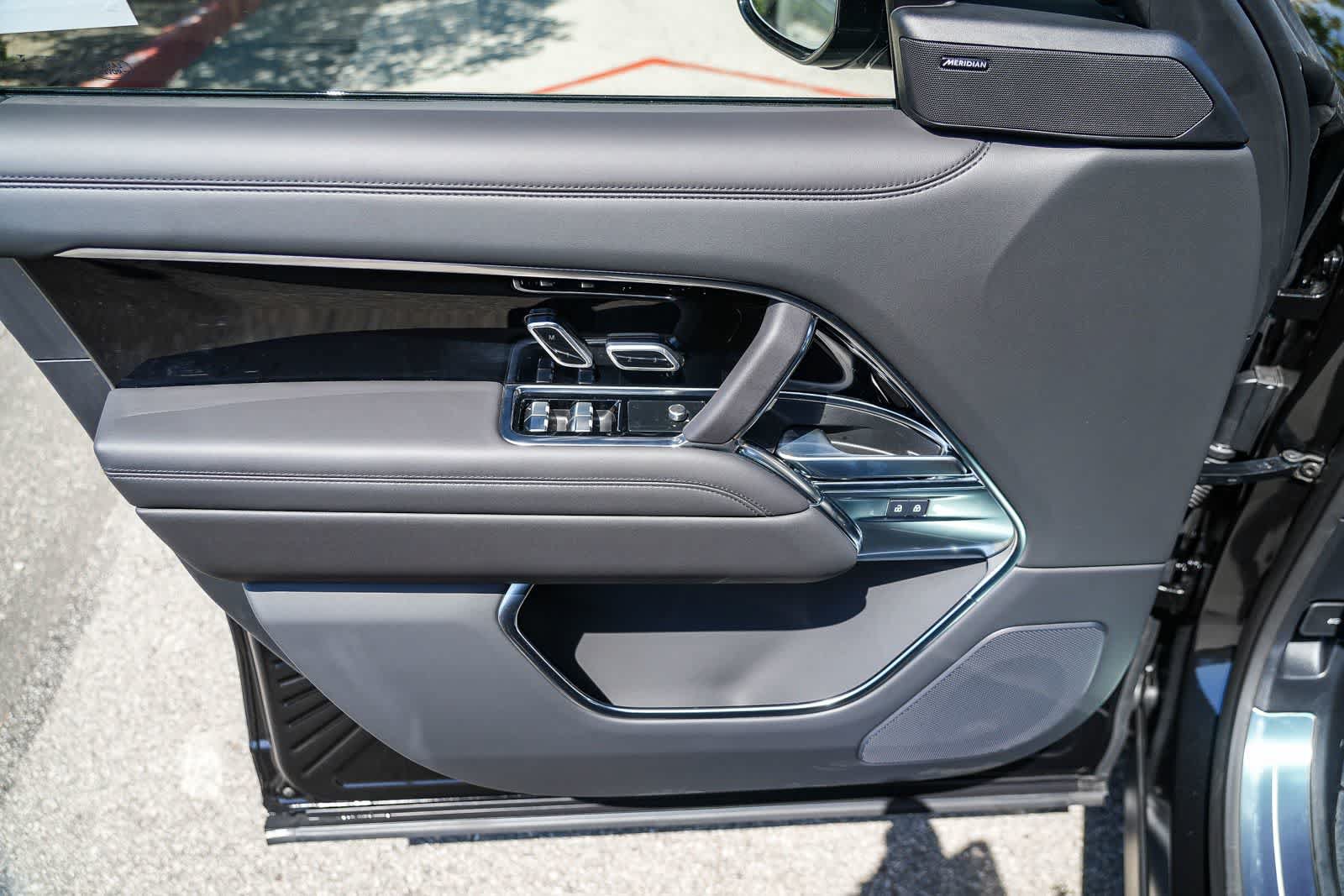 New 2026 Land Rover Range Rover SE AWD/4WD image 20