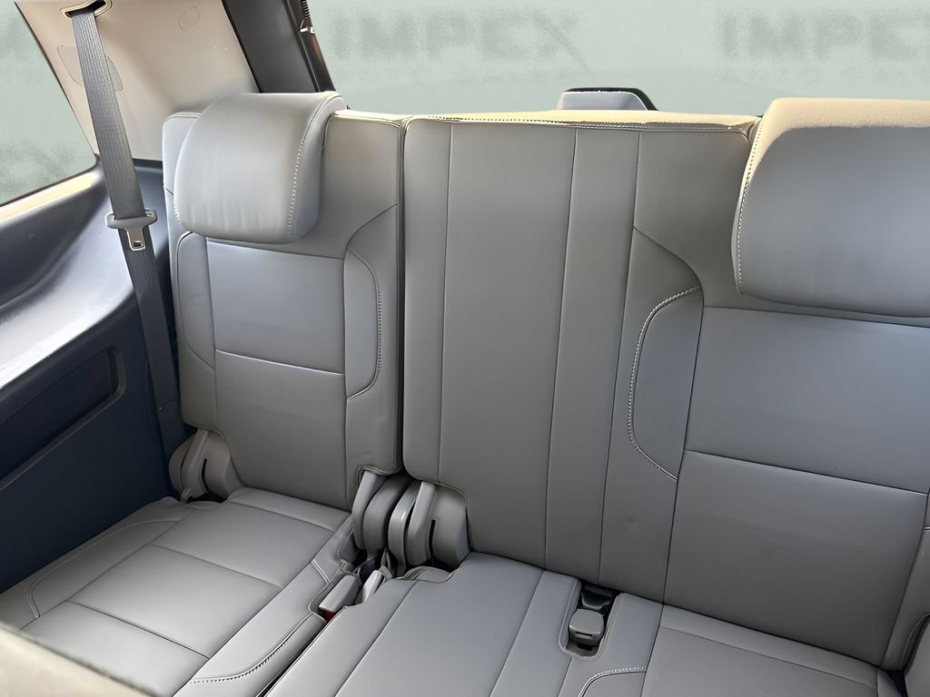 Used 2018 Chevrolet Tahoe LT AWD/4WD image 10