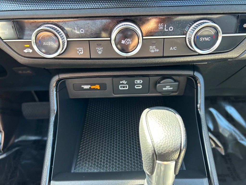 Used 2025 Honda CR-V EX image 29