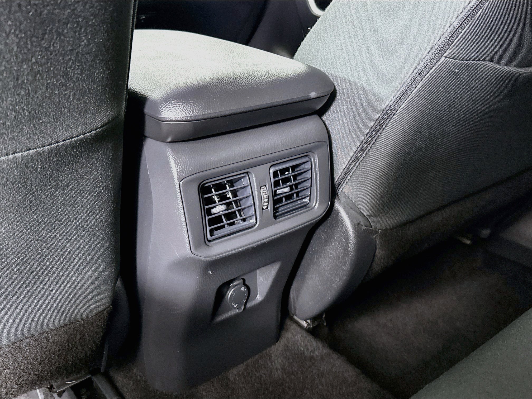 Certified 2025 Toyota RAV4 LE AWD/4WD image 25