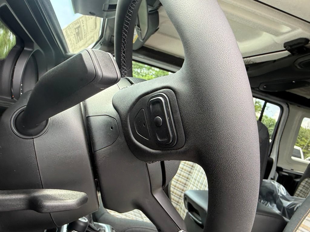 New 2026 Jeep Wrangler Unlimited Sport AWD/4WD image 19