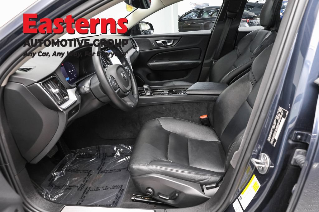 Used 2024 Volvo S60 B5 Core FWD image 14