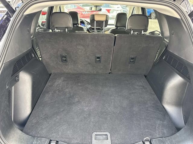 Certified 2021 Ford Escape Titanium image 33