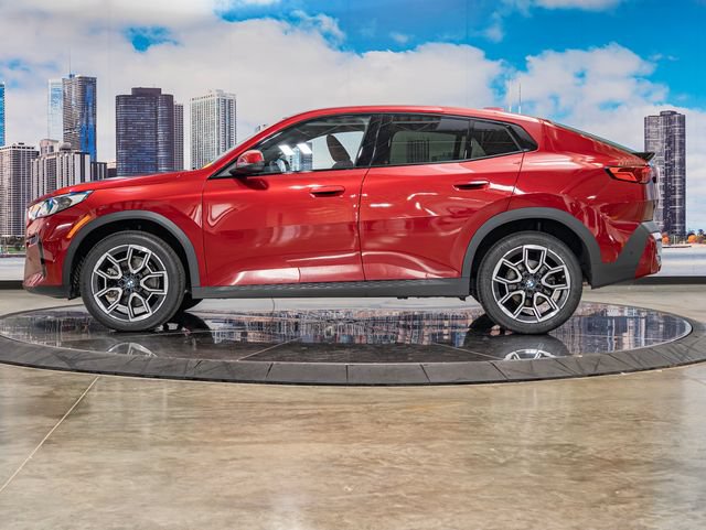 Certified 2025 BMW X2 xDrive28i AWD/4WD image 6