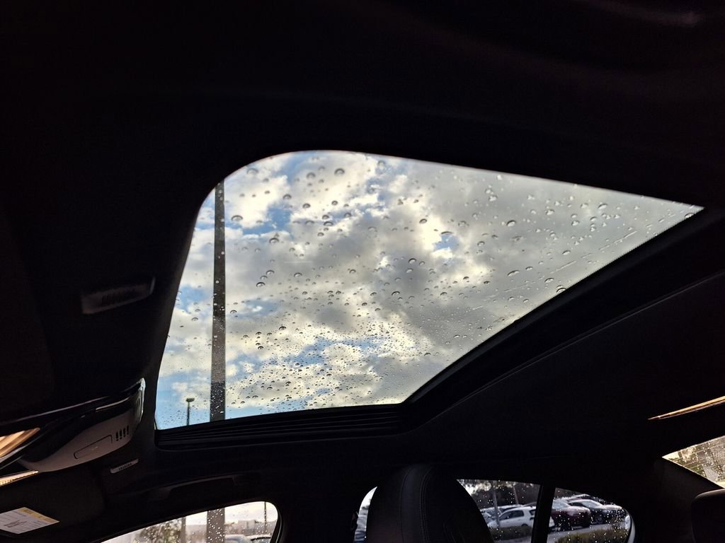 Used 2023 BMW 530i w/ Premium Package image 12