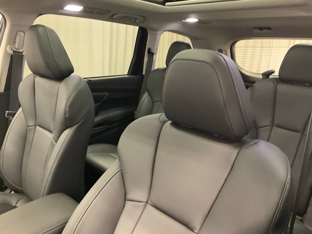New 2026 Subaru Ascent Limited AWD/4WD image 10