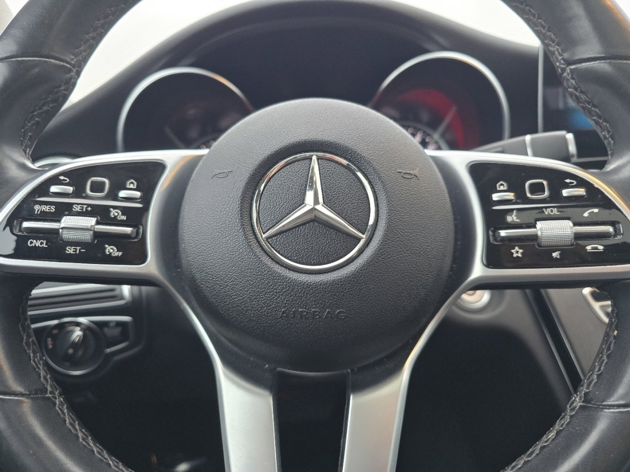 Used 2020 Mercedes-Benz C 300 4MATIC Sedan image 27