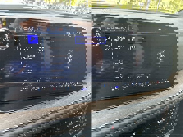 New 2026 Chevrolet Suburban High Country image 12