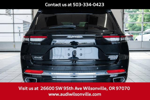 Used 2023 Jeep Grand Cherokee Overland AWD/4WD image 5