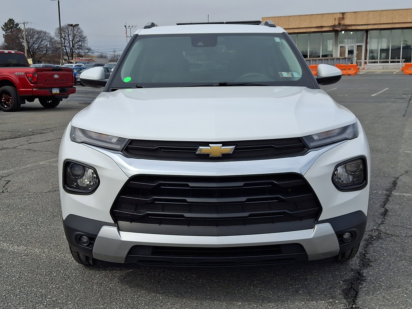 Certified 2021 Chevrolet TrailBlazer LT w/ Convenience Package image 2