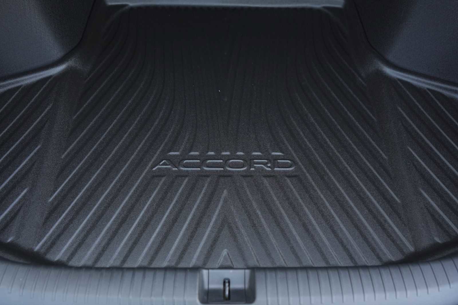 Used 2025 Honda Accord Touring image 27