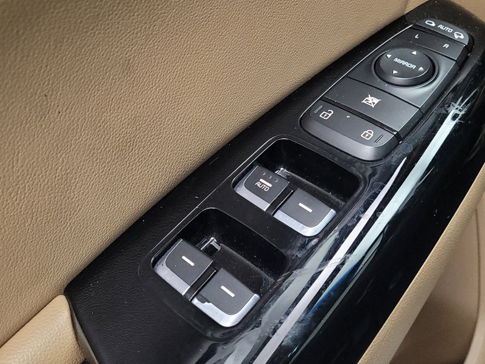 Used 2017 Kia Sportage SX image 27