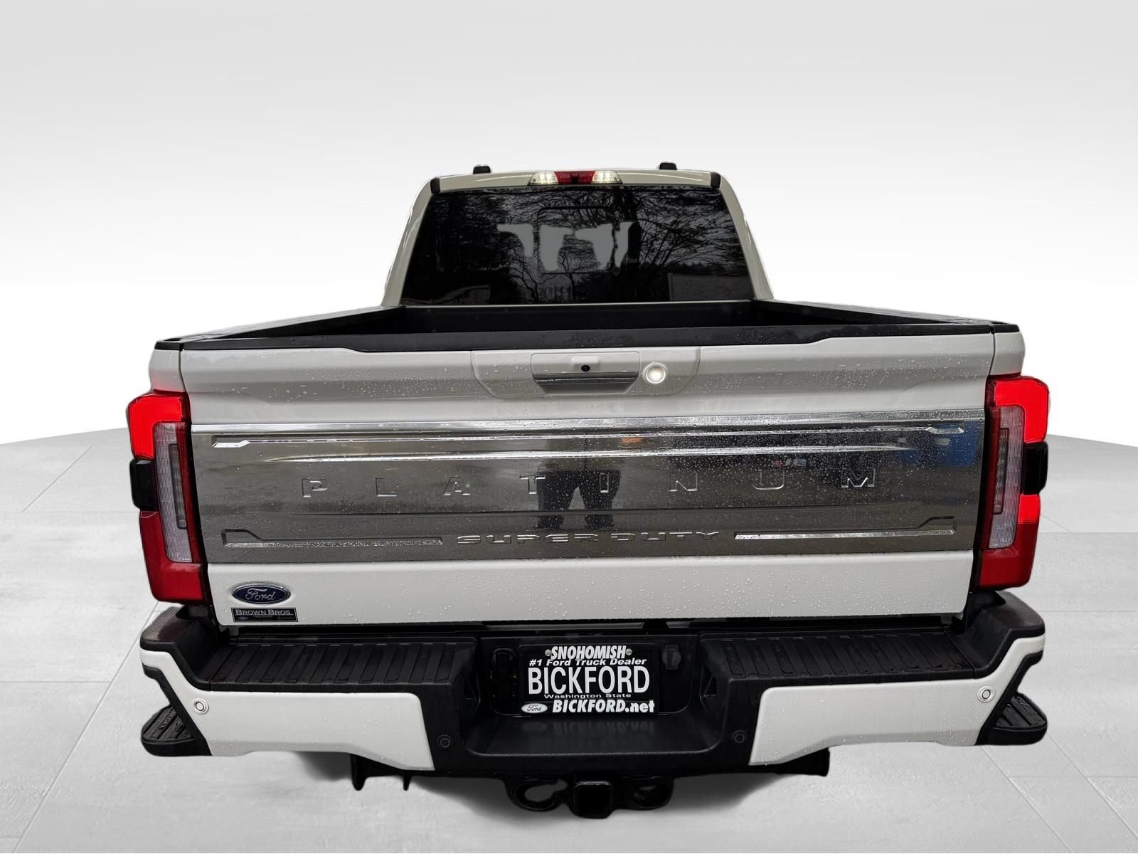 Used 2024 Ford F350 Platinum AWD/4WD image 6