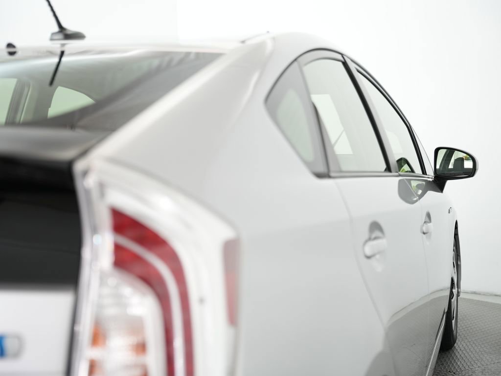 Used 2012 Toyota Prius Three image 57