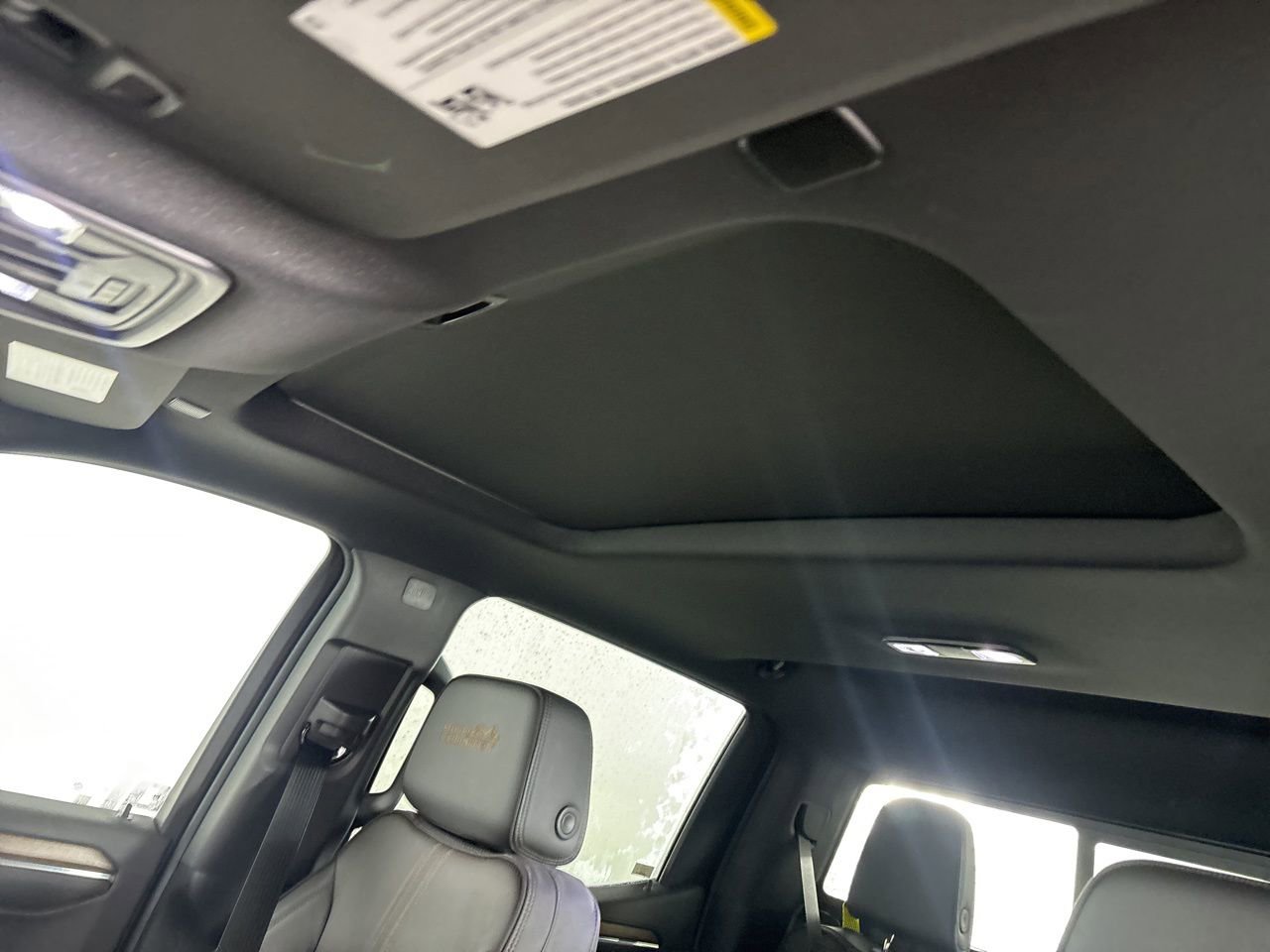 Used 2023 Chevrolet Silverado 1500 High Country w/ High Country Premium Package image 9