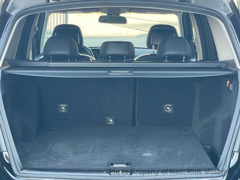 Used 2010 Mercedes-Benz GLK 350 4MATIC image 28