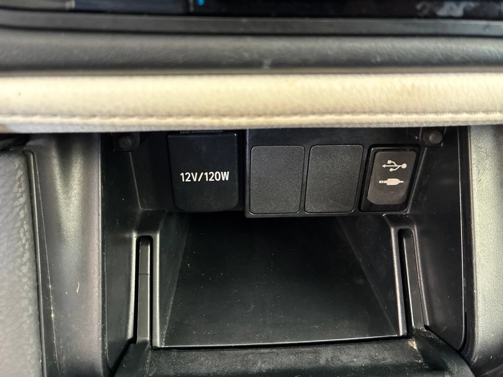 Used 2018 Toyota Corolla iM FWD image 30