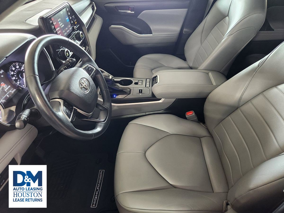 Used 2022 Toyota Highlander XLE image 20